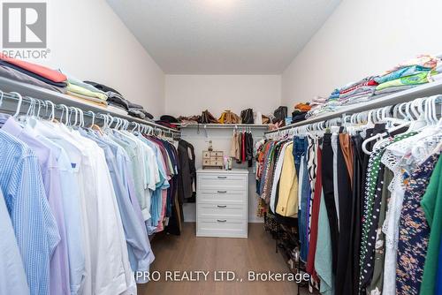 2437 Irene Crescent, Oakville, ON - Indoor With Storage