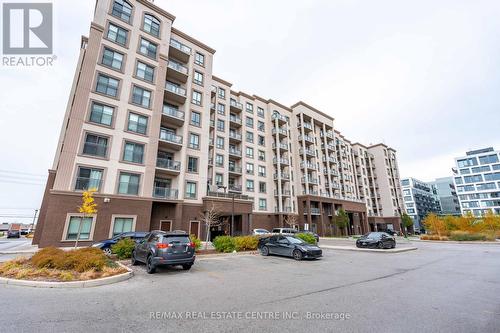 723 - 2486 Old Bronte Road, Oakville, ON - Outdoor With Balcony With Facade