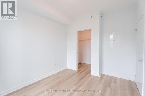 723 - 2486 Old Bronte Road, Oakville, ON - Indoor Photo Showing Other Room