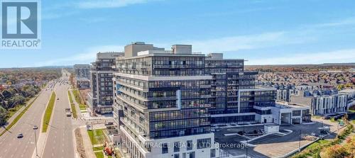 331 - 395 Dundas Street W, Oakville, ON - Outdoor With View