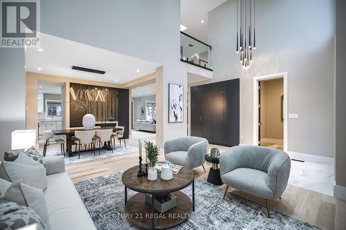 536 Sandmere Place, Oakville, ON - Indoor Photo Showing Living Room