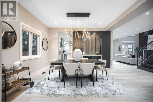 536 Sandmere Place, Oakville, ON - Indoor Photo Showing Dining Room