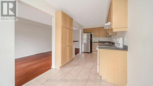 6 - 7190 Atwood Lane, Mississauga, ON - Indoor Photo Showing Kitchen