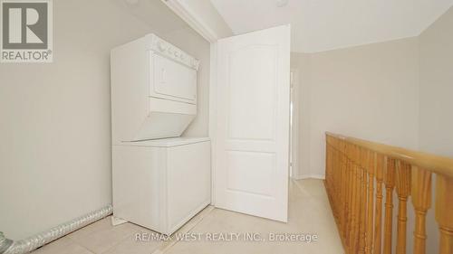 6 - 7190 Atwood Lane, Mississauga, ON - Indoor Photo Showing Laundry Room