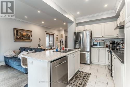 104 Stanley Street, Barrie, ON - Indoor Photo Showing Kitchen With Double Sink With Upgraded Kitchen