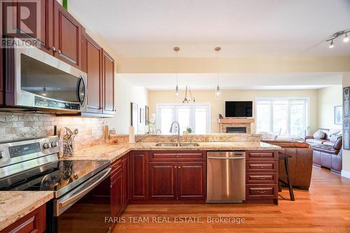 52 Drummond Drive, Penetanguishene, ON - Indoor Photo Showing Kitchen With Double Sink