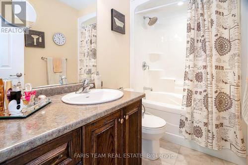 52 Drummond Drive, Penetanguishene, ON - Indoor Photo Showing Bathroom