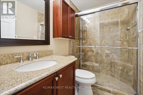 110 - 3075 Thomas Street, Mississauga, ON - Indoor Photo Showing Bathroom