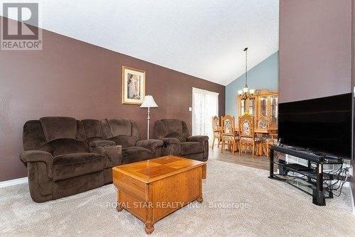 Main - 49 Hunter Road, Orangeville, ON - Indoor Photo Showing Living Room