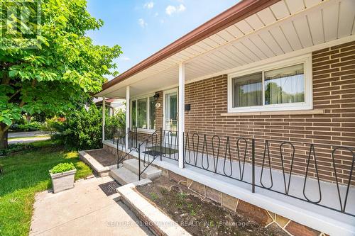 21 Jersey Avenue, Brampton, ON - Outdoor With Deck Patio Veranda