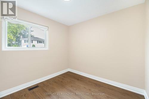 21 Jersey Avenue, Brampton, ON - Indoor Photo Showing Other Room