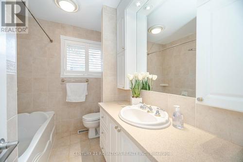 21 Jersey Avenue, Brampton, ON - Indoor Photo Showing Bathroom