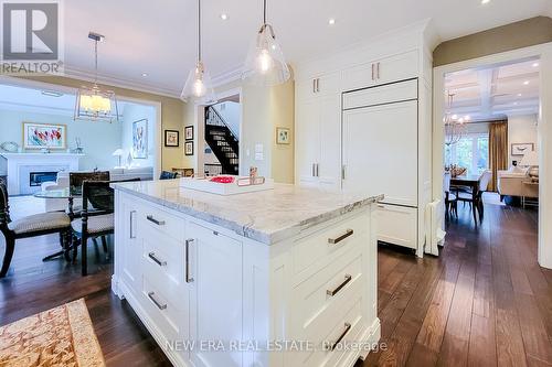 242 Burton Road, Oakville, ON - Indoor Photo Showing Kitchen