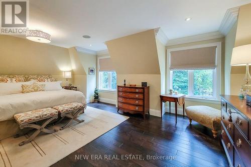 242 Burton Road, Oakville, ON - Indoor Photo Showing Bedroom