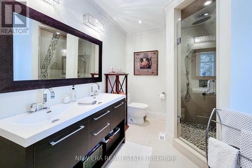 242 Burton Road, Oakville, ON - Indoor Photo Showing Bathroom