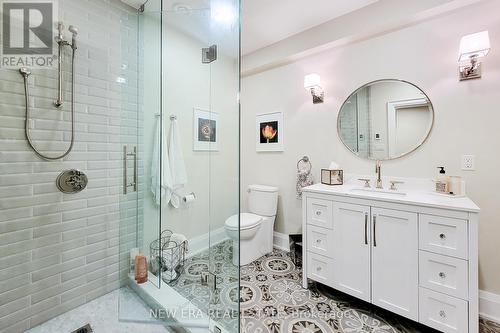 242 Burton Road, Oakville, ON - Indoor Photo Showing Bathroom