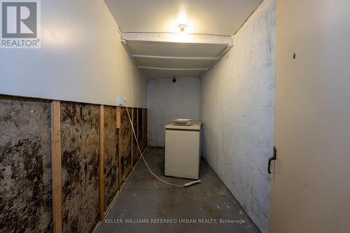 8 Attila Court, Toronto, ON - Indoor Photo Showing Other Room