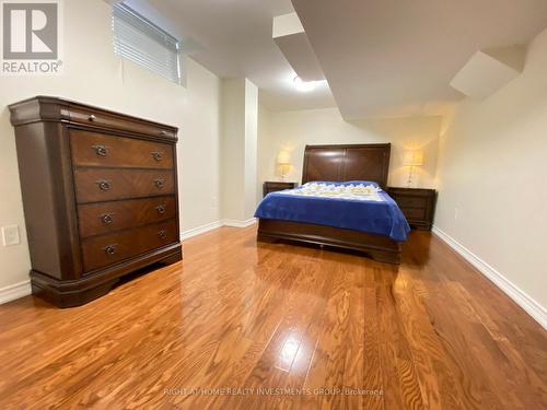 22 Milby Crescent, Bradford West Gwillimbury, ON - Indoor Photo Showing Bedroom