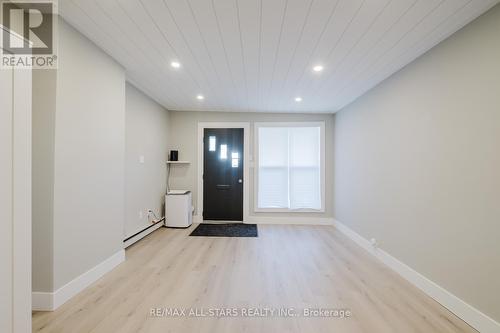 249 Main Street N, Markham, ON - Indoor Photo Showing Other Room