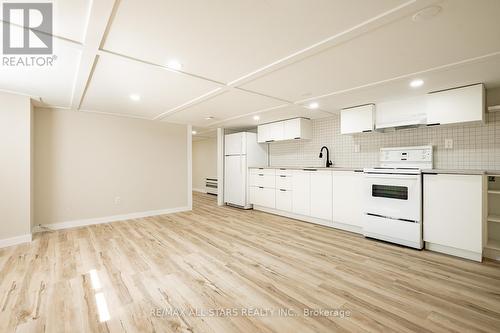 249 Main Street N, Markham, ON - Indoor Photo Showing Kitchen