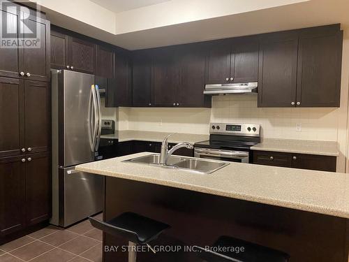 13 Alicia Lane, Markham, ON - Indoor Photo Showing Kitchen With Double Sink