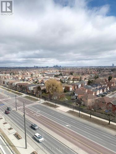 901 - 7890 Bathurst Street, Vaughan, ON - Outdoor With View