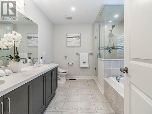 94 Barrow Avenue, Bradford West Gwillimbury, ON - Indoor Photo Showing Bathroom