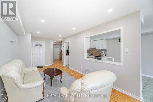 18 Monaco Court, Brampton, ON - Indoor