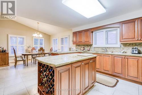 49 Kerrigan Crescent, Markham, ON - Indoor Photo Showing Kitchen