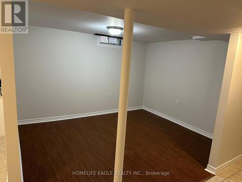 20 Mandel Crescent, Richmond Hill, ON - Indoor