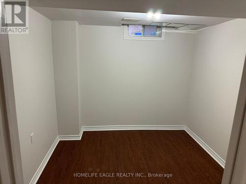 20 Mandel Crescent, Richmond Hill, ON - Indoor Photo Showing Other Room