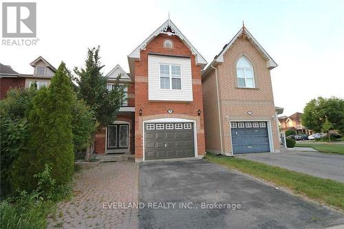 74 Colonial Crescent, Richmond Hill, ON - Outdoor