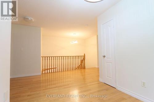 74 Colonial Crescent, Richmond Hill, ON - Indoor Photo Showing Other Room