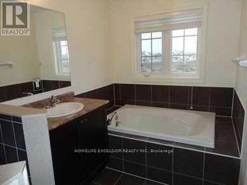 140 Maria Road, Markham, ON - Indoor Photo Showing Bathroom