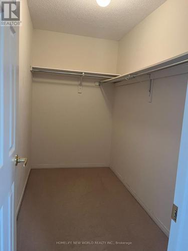 125 Vera Lynn Crescent, Whitchurch-Stouffville, ON - Indoor With Storage