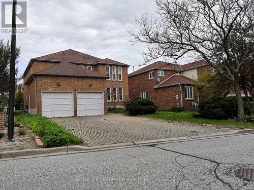 7 Brooklyn Crescent, Markham, ON - Outdoor