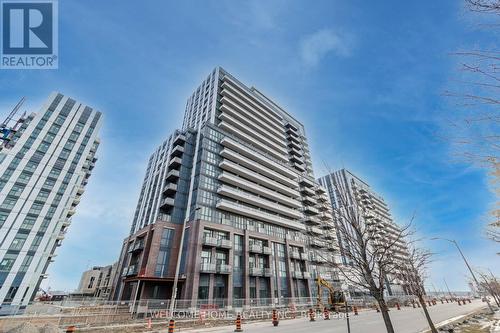 1019 - 38 Honeycrisp Crescent, Vaughan, ON - Outdoor With Balcony With Facade