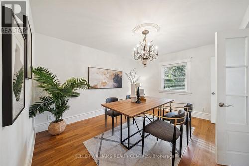 312 Aurora Heights Drive, Aurora, ON - Indoor Photo Showing Dining Room