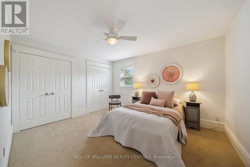 312 Aurora Heights Drive, Aurora, ON - Indoor Photo Showing Bedroom