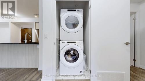 730 - 99 Eagle Rock Way, Vaughan, ON - Indoor Photo Showing Laundry Room