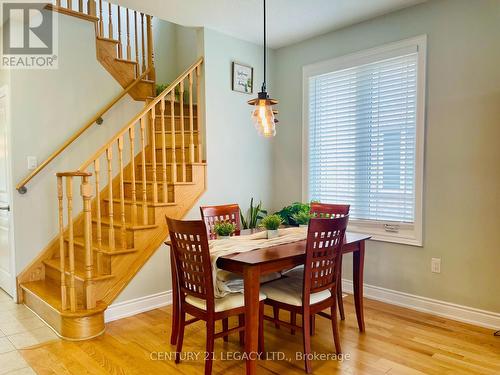 86 Sydie Lane, New Tecumseth, ON - Indoor Photo Showing Dining Room