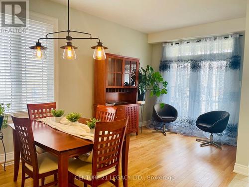 86 Sydie Lane, New Tecumseth, ON - Indoor Photo Showing Dining Room