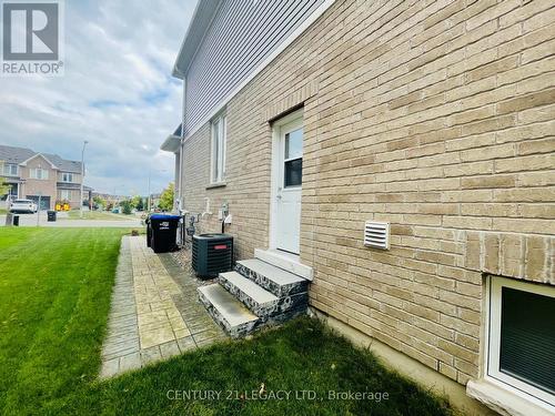 86 Sydie Lane, New Tecumseth, ON - Outdoor With Exterior