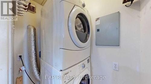 1213 - 330 Mccowan Road, Toronto, ON - Indoor Photo Showing Laundry Room