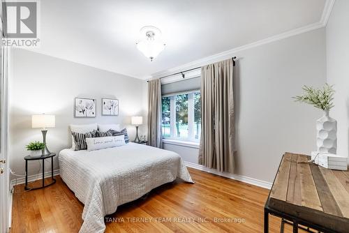 30 Ferguson Avenue, Whitby, ON - Indoor Photo Showing Bedroom