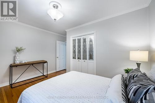 30 Ferguson Avenue, Whitby, ON - Indoor Photo Showing Bedroom