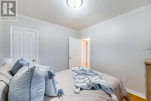 30 Ferguson Avenue, Whitby, ON - Indoor Photo Showing Bedroom