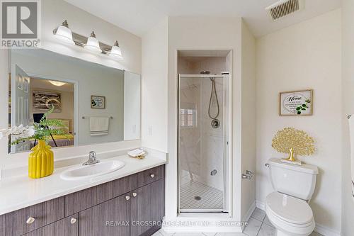 34 Bluegill Crescent, Whitby, ON - Indoor Photo Showing Bathroom