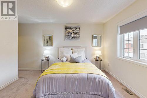 34 Bluegill Crescent, Whitby, ON - Indoor Photo Showing Bedroom