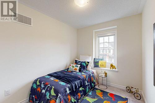 34 Bluegill Crescent, Whitby, ON - Indoor Photo Showing Bedroom